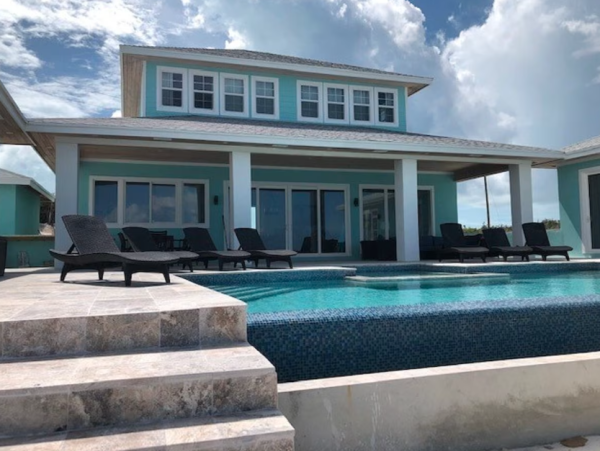 Luxurious Oceanfront Villa in Exuma - Perfect Island Retreat
